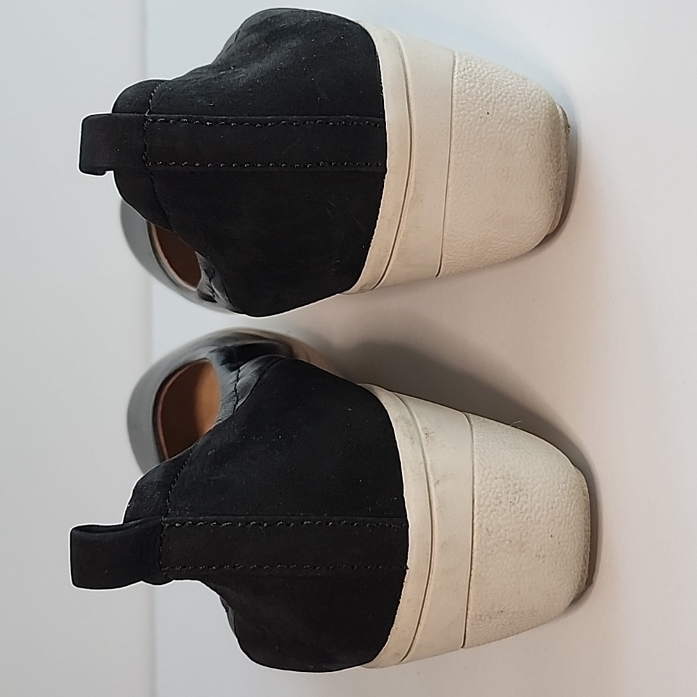 Vionic W6 - Picture 3 of 6